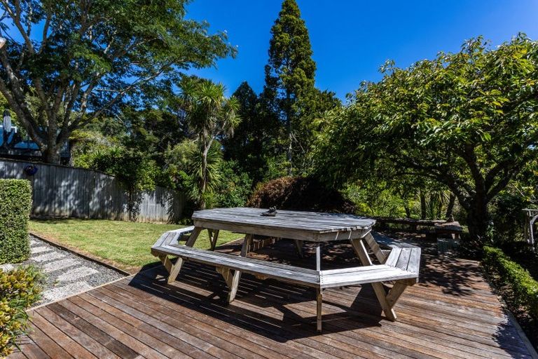 Photo of property in 6 Learmonth Avenue, Birkenhead, Auckland, 0626