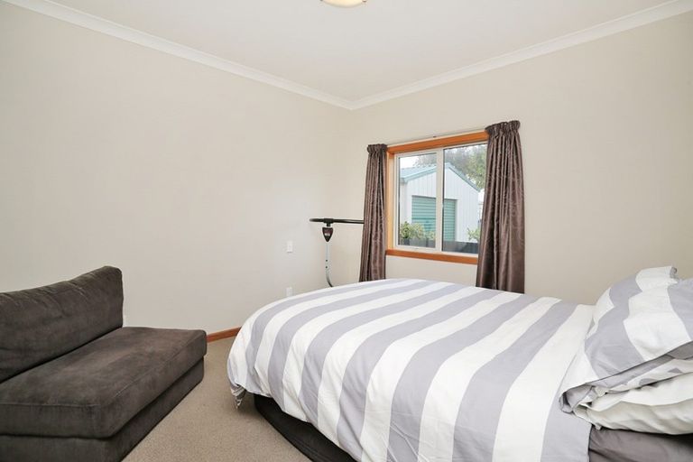 Photo of property in 11 Tanner Street, Grasmere, Invercargill, 9810