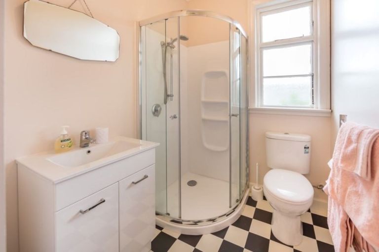 Photo of property in 1/46 Fendalton Road, Fendalton, Christchurch, 8014