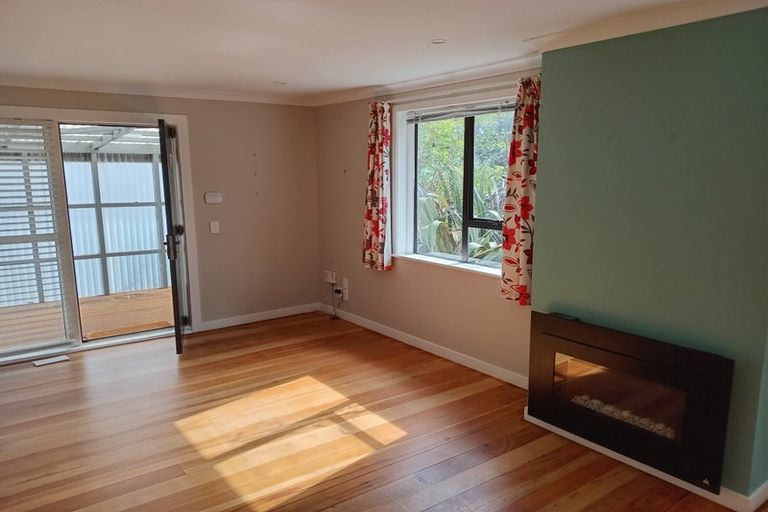 Photo of property in 53 Godley Street, Waiwhetu, Lower Hutt, 5010