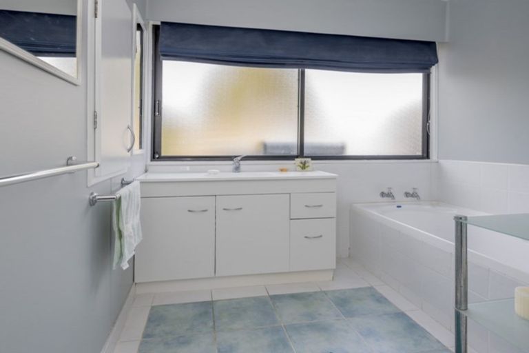 Photo of property in 6 William Street, Levin, 5510