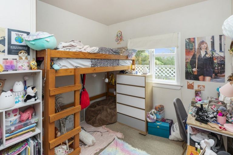 Photo of property in 14 Worsleys Road, Cracroft, Christchurch, 8025