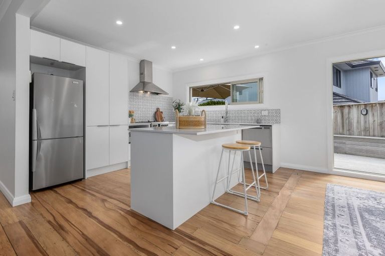 Photo of property in 169 Manly Street, Paraparaumu Beach, Paraparaumu, 5032