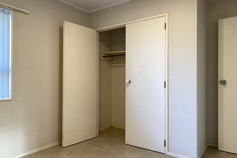 Photo of property in 1/13 Landscape Road, Papatoetoe, Auckland, 2025