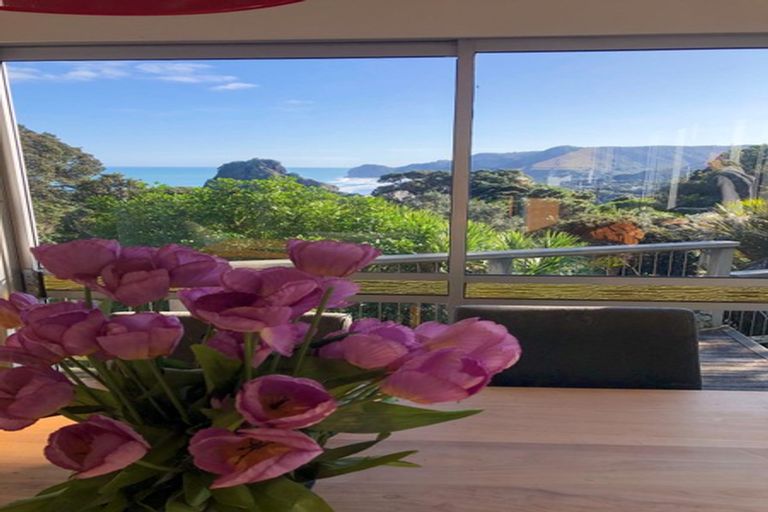 Photo of property in 74 Rayner Road, Piha, New Lynn, 0772