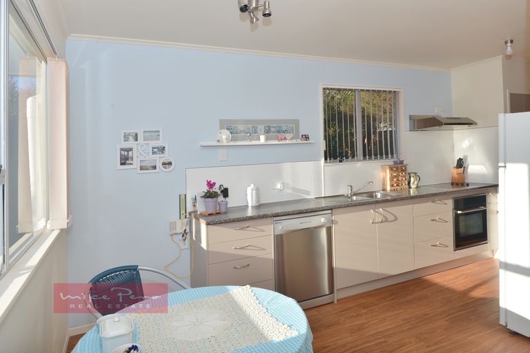 Photo of property in 9 Moana View, Raumanga, Whangarei, 0110