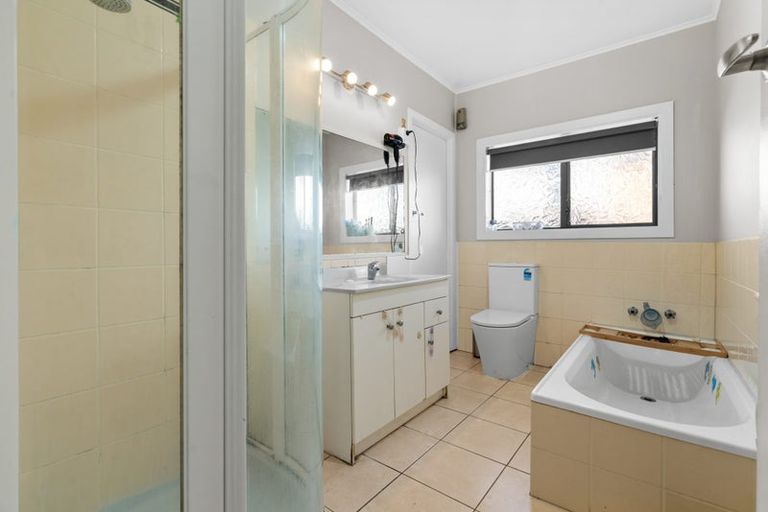 Photo of property in 18 Caspar Road, Papatoetoe, Auckland, 2025
