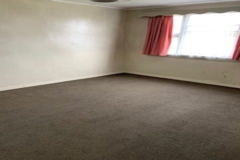 Photo of property in 300 Palmerston Street, Westport, 7825