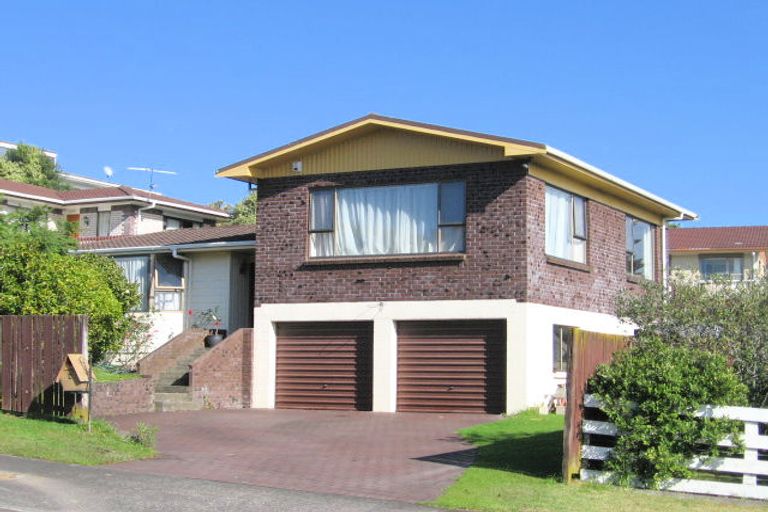 Photo of property in 5 Sentosa Place, Clover Park, Auckland, 2019
