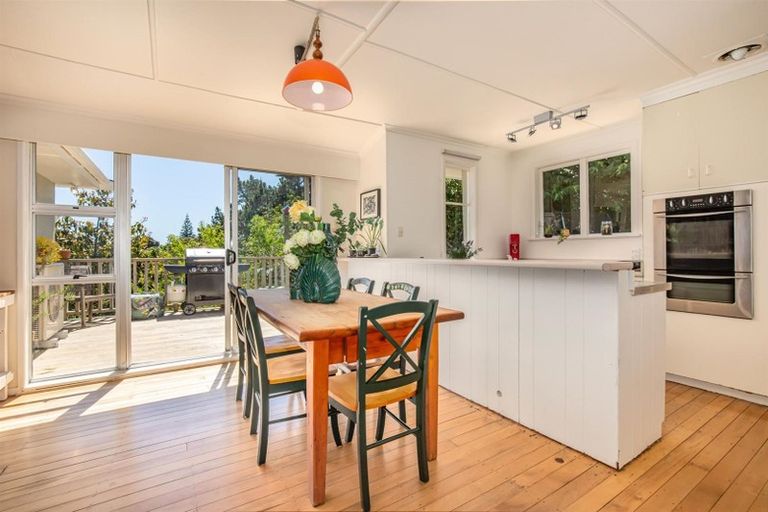 Photo of property in 3 Mira Grove, Paekakariki, 5034