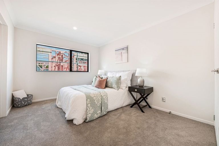 Photo of property in 26 Matahae Drive, Flat Bush, Auckland, 2019