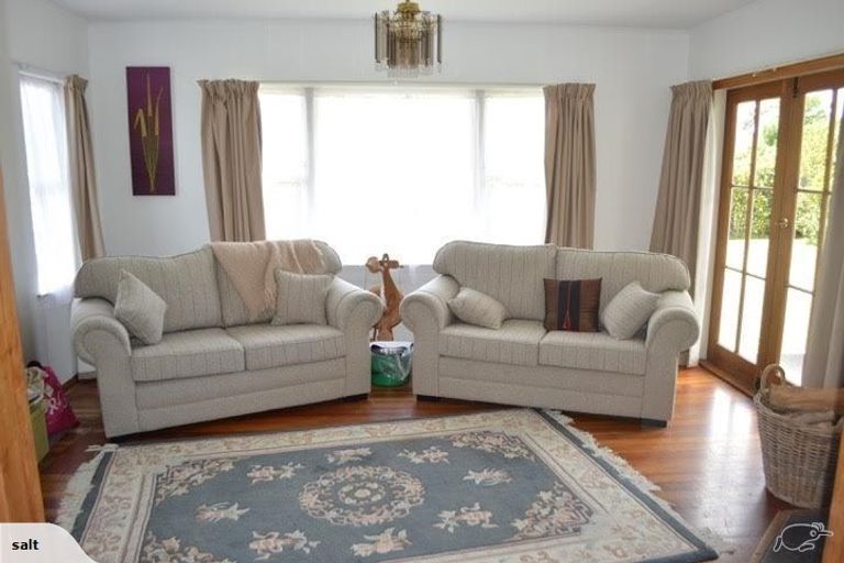 Photo of property in 27 Frederick Street, Carterton, 5713