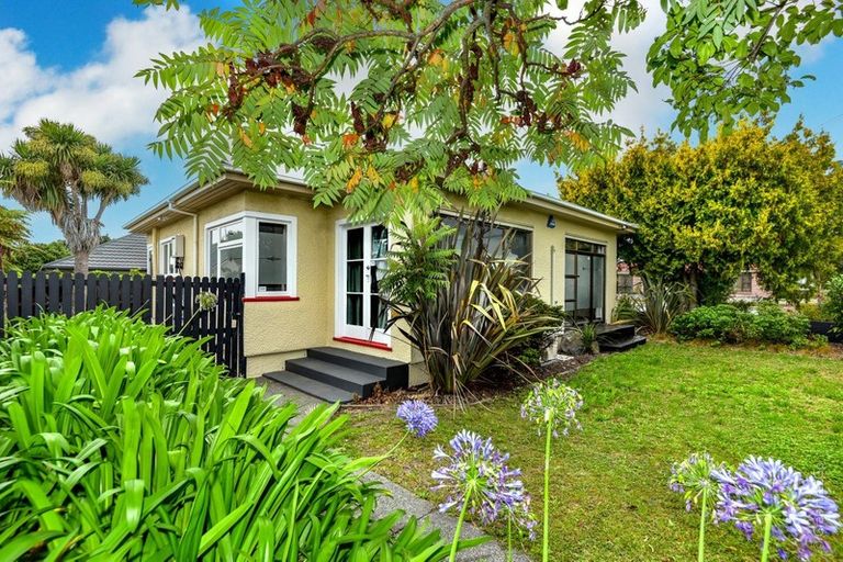 Photo of property in 1/96 Marshland Road, Shirley, Christchurch, 8061