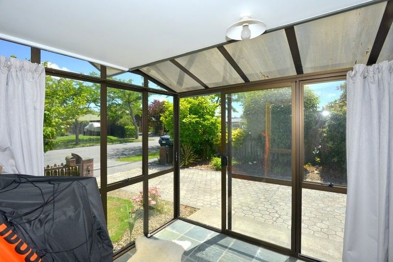 Photo of property in 16 Kedleston Drive, Avonhead, Christchurch, 8042