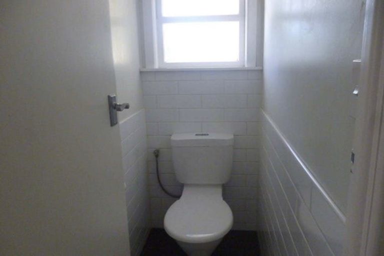 Photo of property in 30 Princes Street, Riverhead, 0820