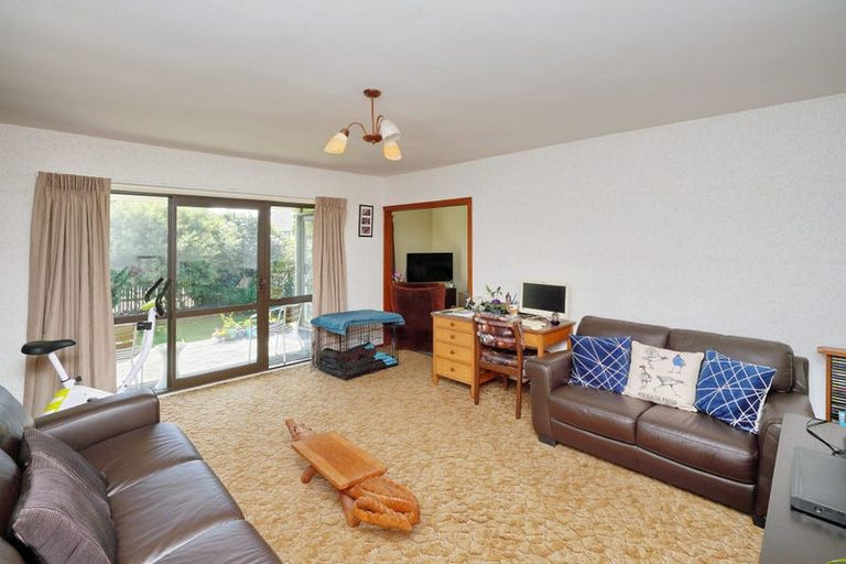 Photo of property in 8 Quebec Place, Wainoni, Christchurch, 8061