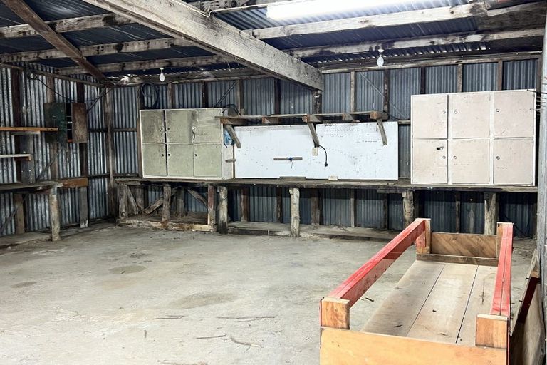 Photo of property in 2411 Coast Road, Pongaroa, 4991