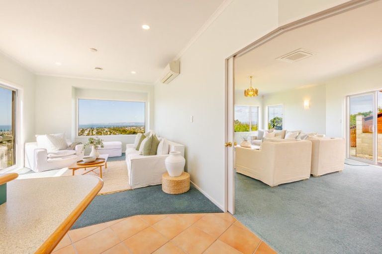 Photo of property in 15 Kavanagh Road, Hospital Hill, Napier, 4110