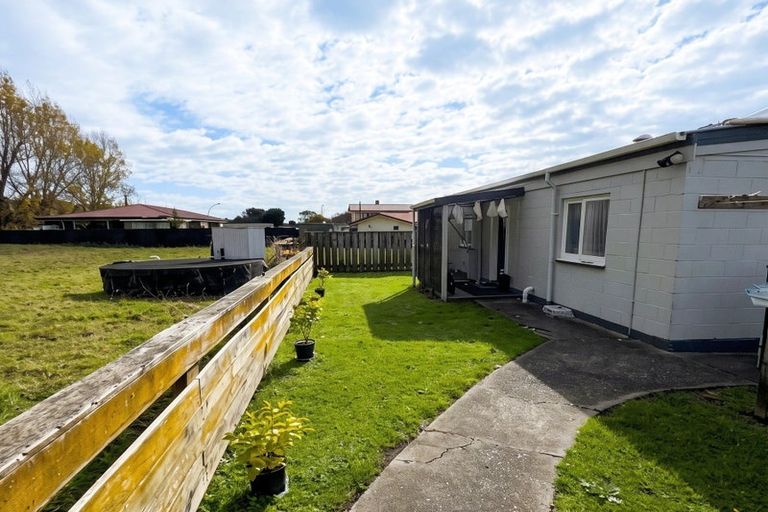 Photo of property in 81 Willoughby Street, Halcombe, Feilding, 4779