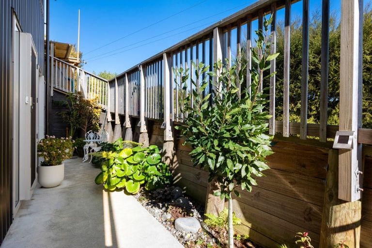 Photo of property in 49 Boons Valley Road, Waikawa, Picton, 7220