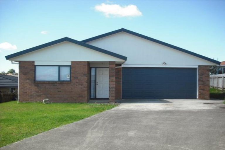 Photo of property in 76 Pitt Avenue, Clendon Park, Auckland, 2103