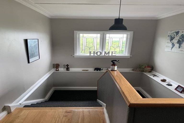 Photo of property in 2 Springhill Road, Mornington, Dunedin, 9011