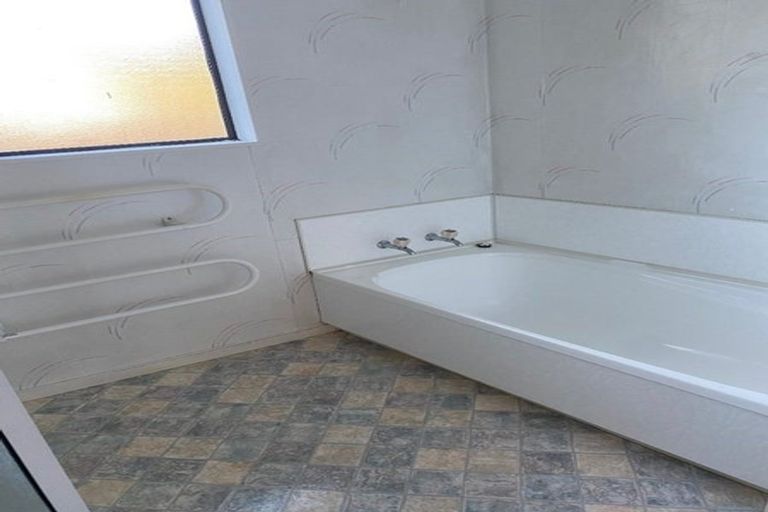 Photo of property in 29 Langdale Avenue, Paraparaumu, 5032