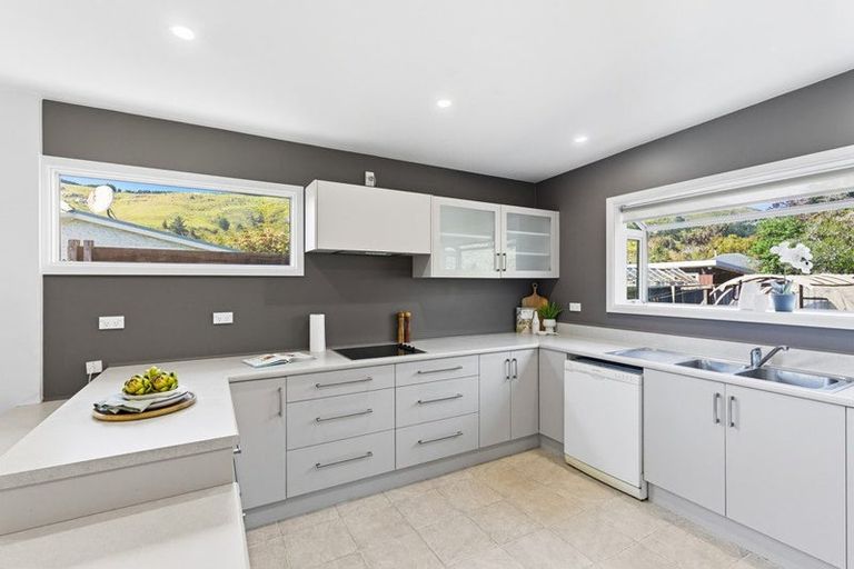 Photo of property in 24 Arnold Street, Sumner, Christchurch, 8081