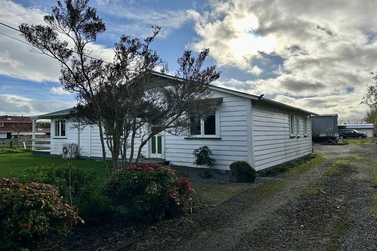 Photo of property in 32 Cloverlea Road, Westbrook, Palmerston North, 4475