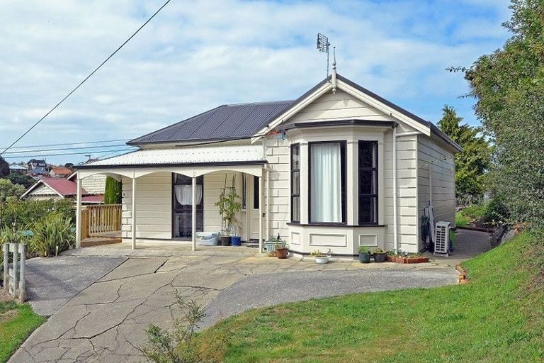 Photo of property in 103 Neidpath Road, Mornington, Dunedin, 9011