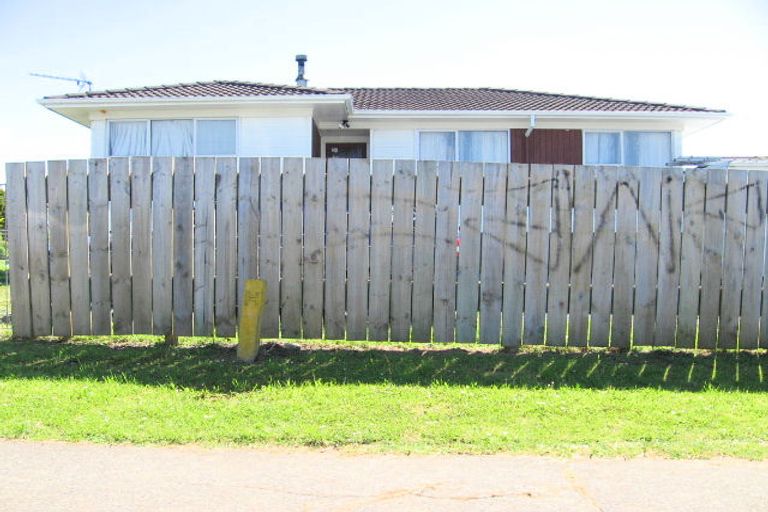 Photo of property in 2/37 Ferndown Avenue, Papatoetoe, Auckland, 2025