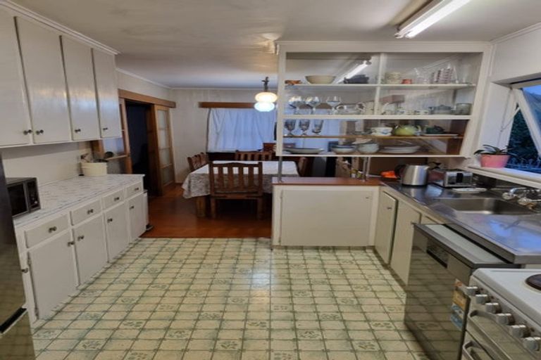 Photo of property in 43 Angelo Avenue, Howick, Auckland, 2014