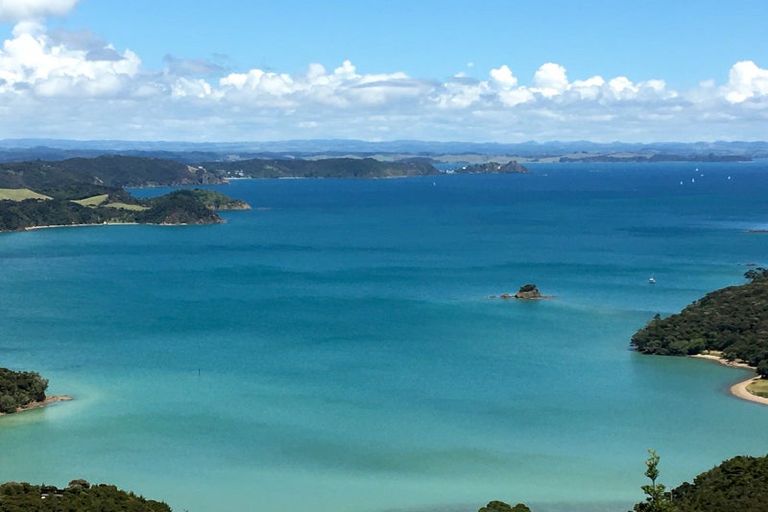 Photo of property in 106a Manawaora Road, Russell, 0272