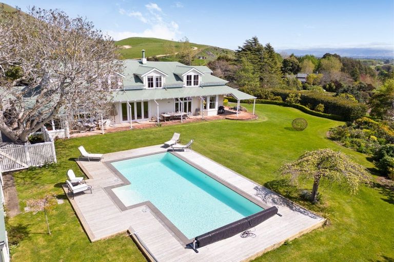 Photo of property in 8 Maungahina Road, Te Ore Ore, Masterton, 5886