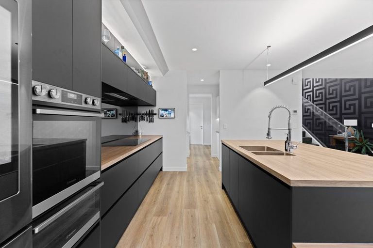 Photo of property in 1 De Surville Way, Pegasus, 7612