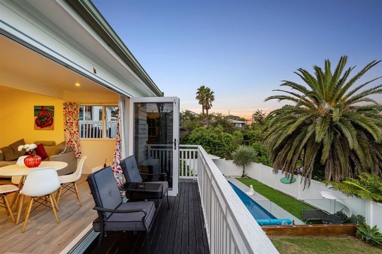 Photo of property in 31a Rewi Street, Torbay, Auckland, 0630