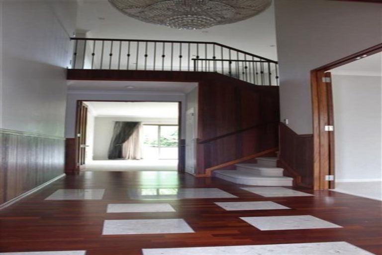 Photo of property in 15 Kaseng Place, East Tamaki Heights, Auckland, 2016