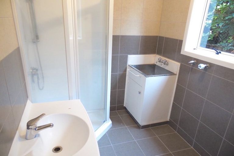 Photo of property in 53 Middlepark Road, Sockburn, Christchurch, 8042