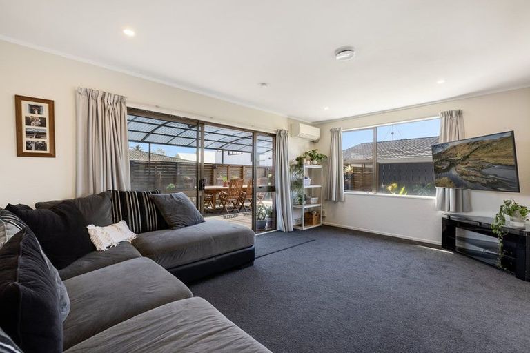Photo of property in 2/419 Maunganui Road, Mount Maunganui, 3116