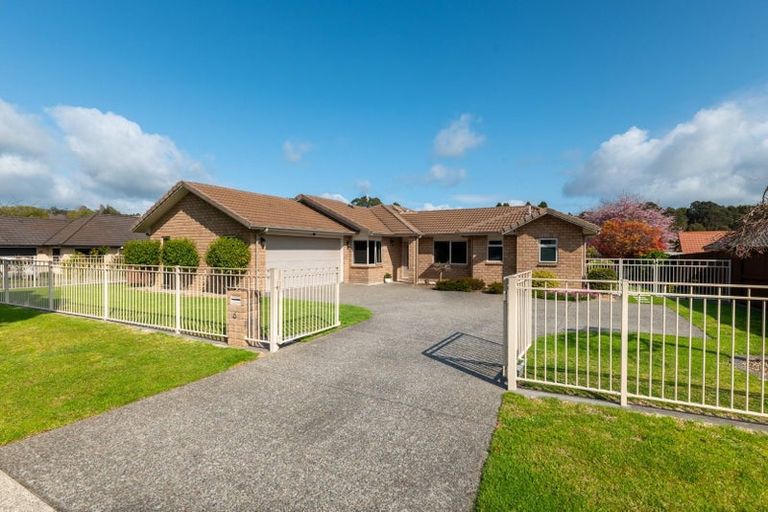 Photo of property in 6 Sunnybrooke Close, Welcome Bay, Tauranga, 3112