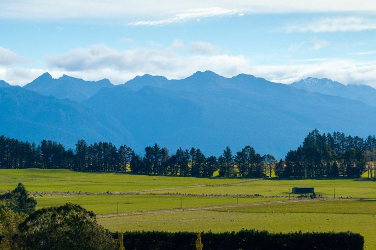 Photo of property in 796 Kakapo Road, Te Anau, 9672