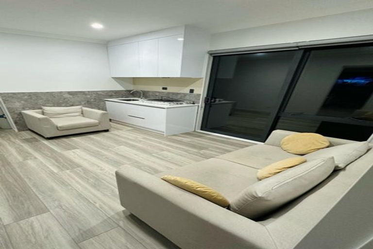 Photo of property in 24 Rathfarnham Road, Flat Bush, Auckland, 2019