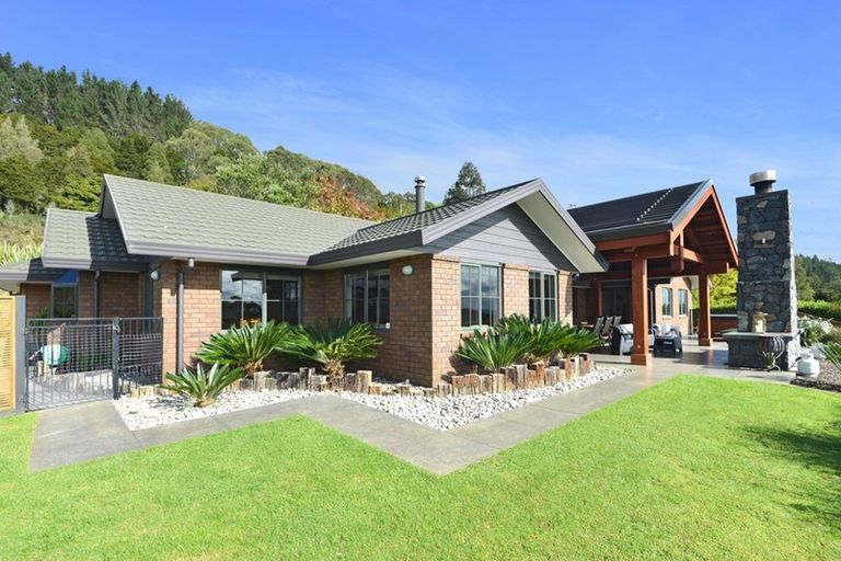 Photo of property in 558 Crane Road, Kauri, Kamo, 0185