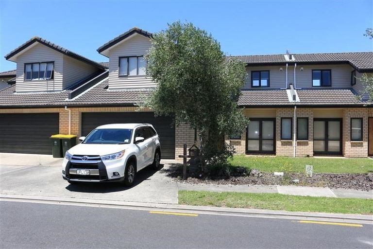 Photo of property in 80 Skip Lane, East Tamaki, Auckland, 2013