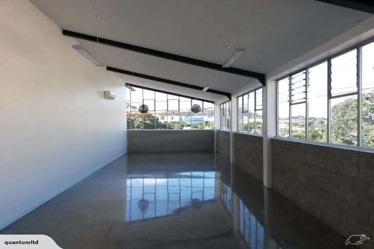 Photo of property in 10 Burns Street, Gate Pa, Tauranga, 3112