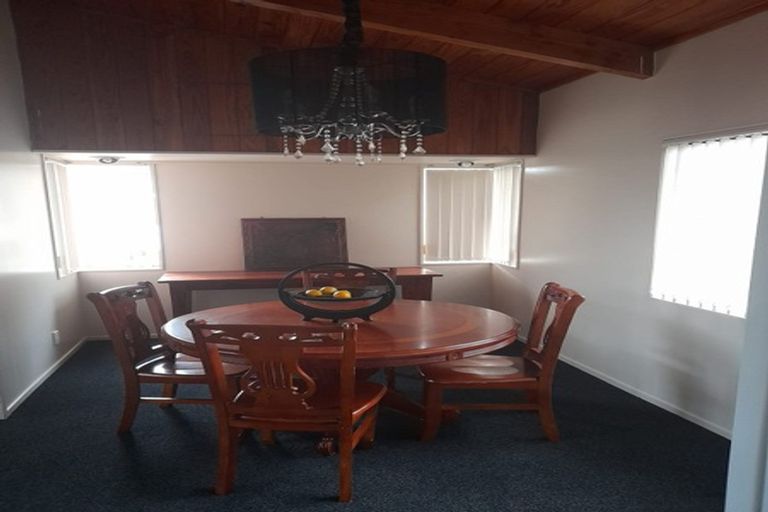 Photo of property in 2/62 Weymouth Road, Manurewa, Auckland, 2102