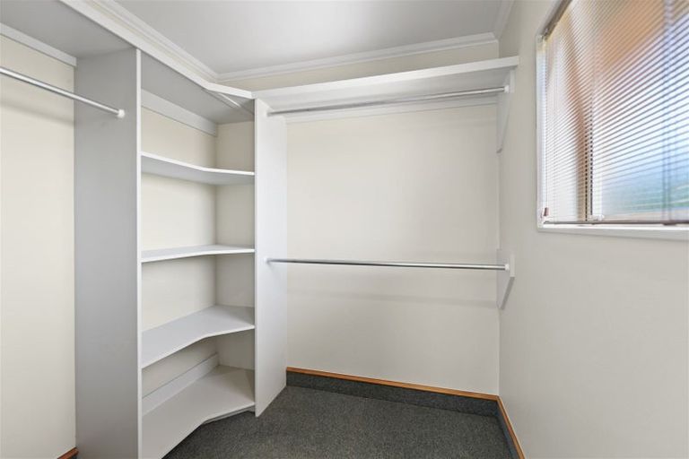 Photo of property in 17 Claremont Rise, Levin, 5510