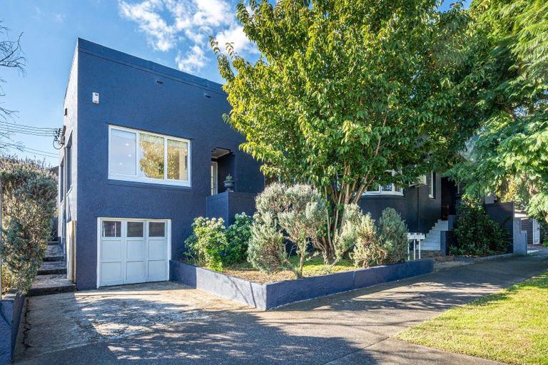 Photo of property in 1/886 Dominion Road, Mount Eden, Auckland, 1041