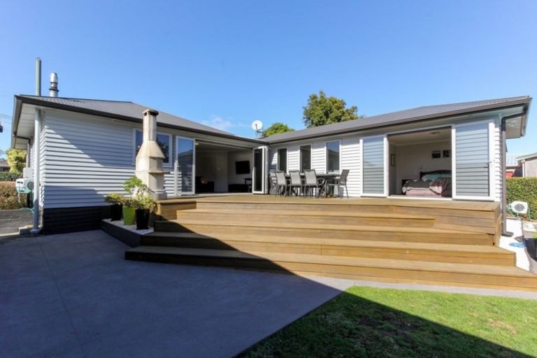 Photo of property in 250 Coronation Avenue, Welbourn, New Plymouth, 4310