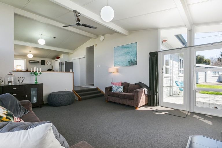 Photo of property in 24 Mangarau Crescent, Havelock North, 4130